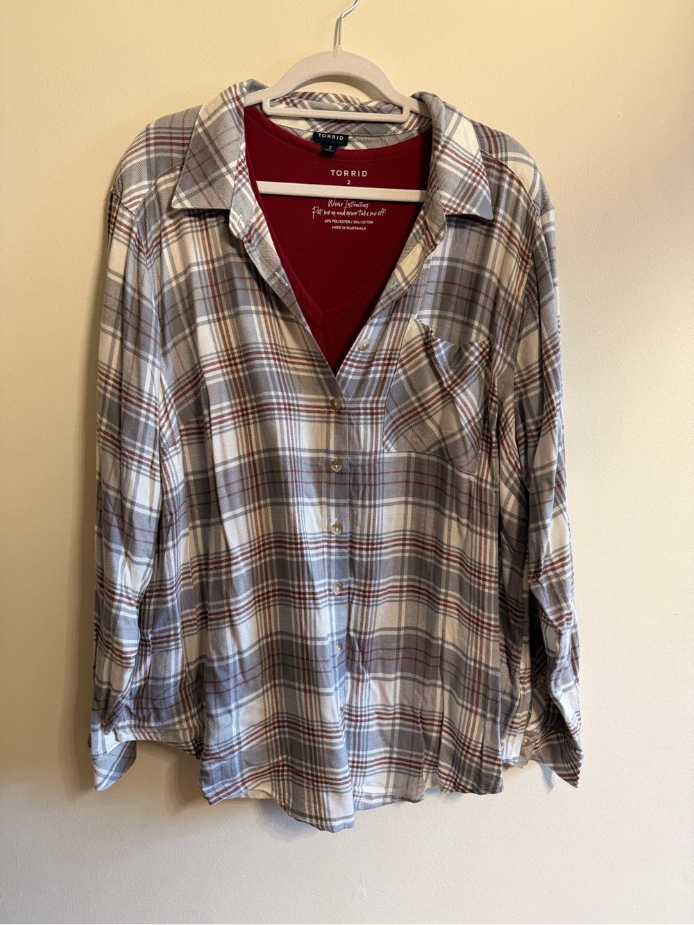 Torrid NWT women’s  Red & Gray Plaid Button-Up Shirt 2x